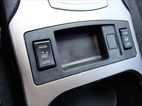 Used 2012 Subaru Legacy 2.5i w/ Alloy Wheel Pkg image 16