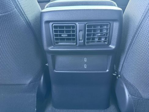 Certified 2025 Toyota 4Runner SR5 AWD/4WD image 26