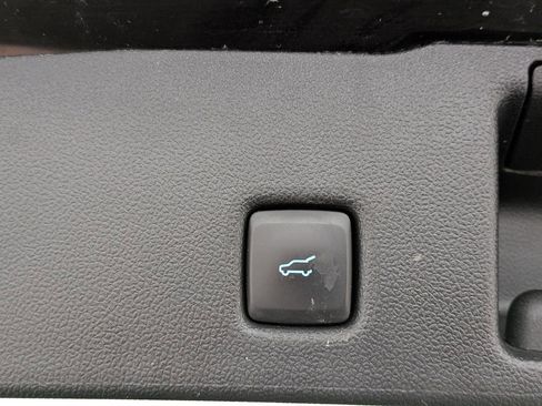 Used 2024 Ford Escape Platinum AWD/4WD image 15