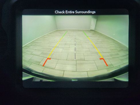 Used 2018 Jeep Wrangler Unlimited Sahara image 22