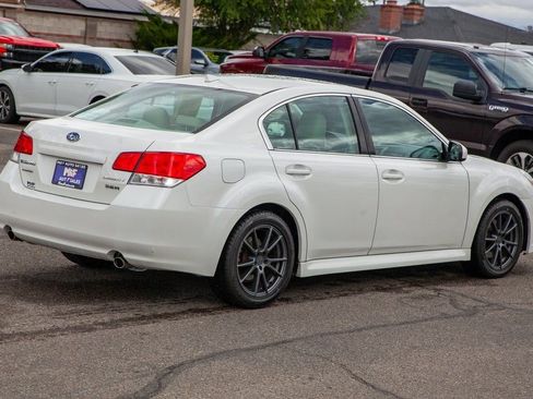 Used 2014 Subaru Legacy 3.6R Limited image 5