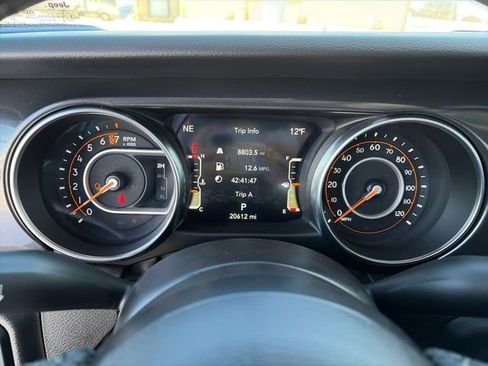 Used 2022 Jeep Gladiator Sport AWD/4WD image 28