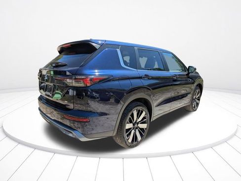 New 2026 Mitsubishi Outlander SE FWD image 4