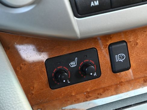 Used 2005 Lexus RX 330 AWD image 47