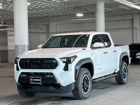 New 2026 Toyota Tacoma TRD Off-Road AWD/4WD image 4