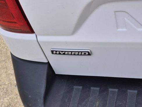 Used 2024 Ford Maverick XL FWD image 10