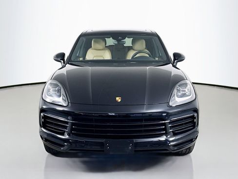 Certified 2020 Porsche Cayenne image 6