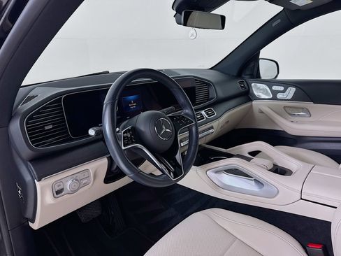 Used 2024 Mercedes-Benz GLE 350 4MATIC image 10