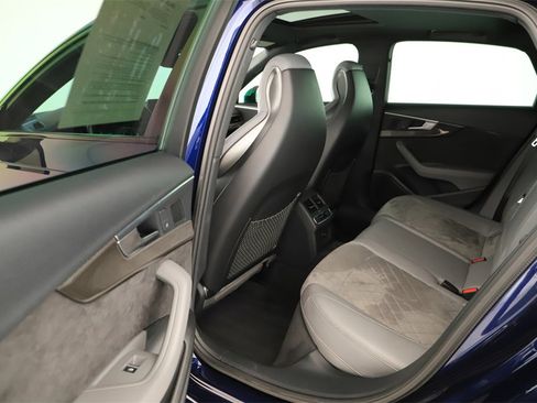 Used 2018 Audi S4 Premium Plus w/ Black Optic Package image 27