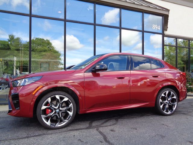 Used 2024 BMW X2 xDrive28i w/ Premium Essential Package AWD/4WD image 1