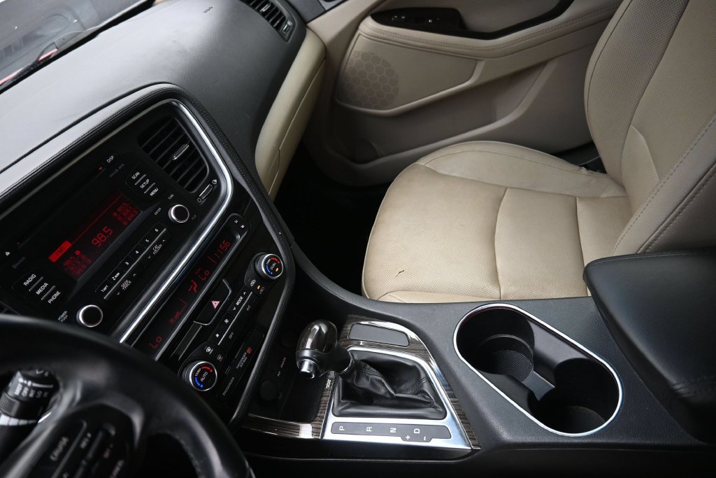 Used 2015 Kia Optima EX FWD image 13
