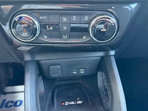 Certified 2025 Chevrolet TrailBlazer LT w/ Convenience Package FWD image 26