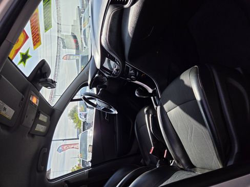 Used 2018 Chevrolet Trax LT w/ LT Convenience Package AWD/4WD image 11