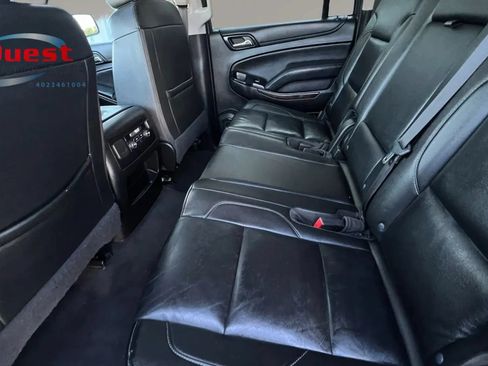 Used 2020 Chevrolet Suburban LT AWD/4WD image 28