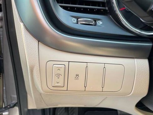 Used 2013 Kia Optima LX FWD image 11
