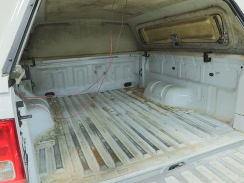 Used 2021 Ford Ranger XL image 29