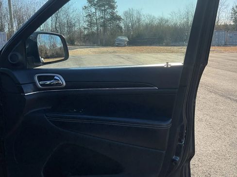 Used 2014 Jeep Grand Cherokee Limited image 34