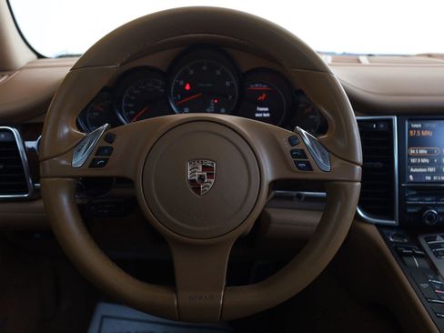 Used 2011 Porsche Panamera 4 AWD/4WD image 30