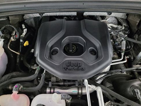 Used 2022 Jeep Grand Cherokee Limited 4xe w/ Luxury Tech Group II image 30