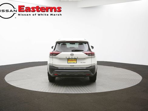 Used 2023 Nissan Rogue SL w/ SL Premium Package image 47