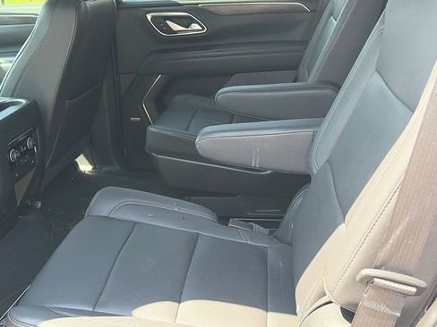 Used 2022 Chevrolet Tahoe LT RWD image 9
