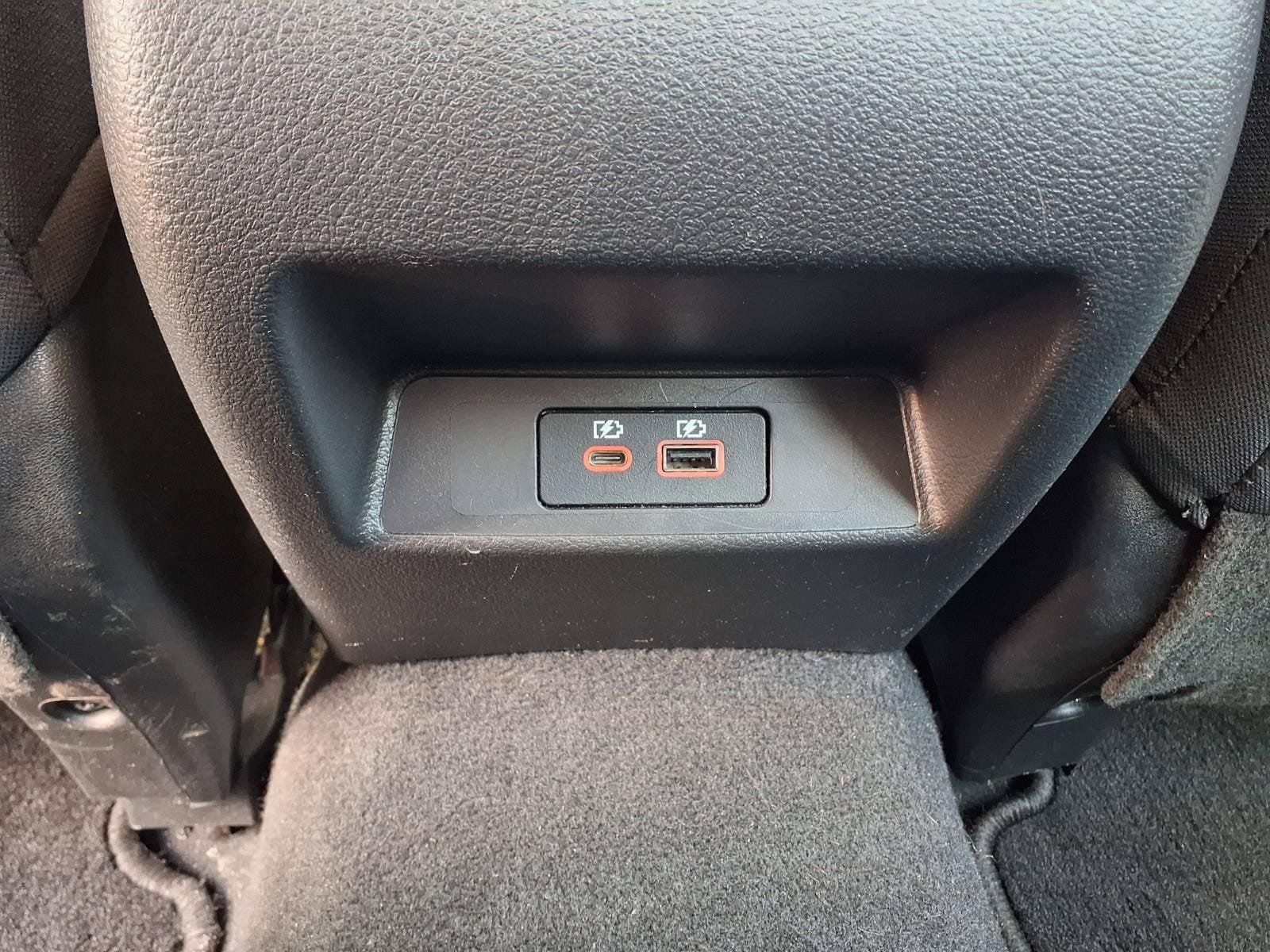 Used 2024 Nissan Altima 2.5 SV FWD image 15