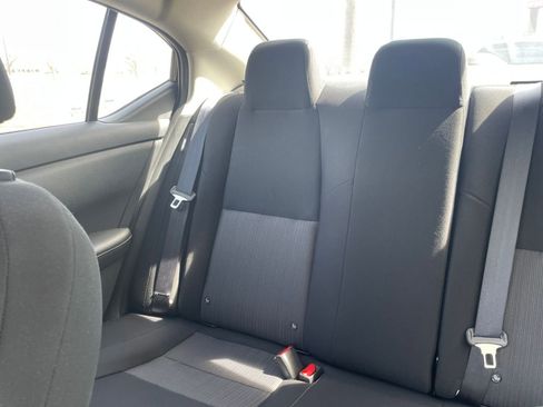 Used 2025 Nissan Sentra SV image 37