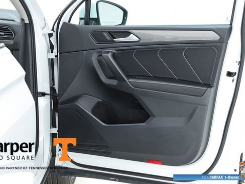 Used 2022 Volkswagen Tiguan SE FWD image 31