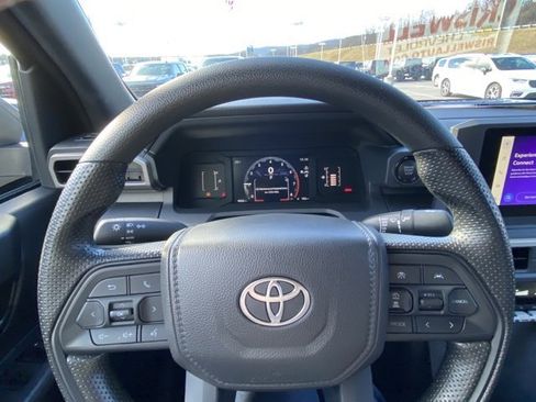 Used 2025 Toyota Tacoma SR image 14