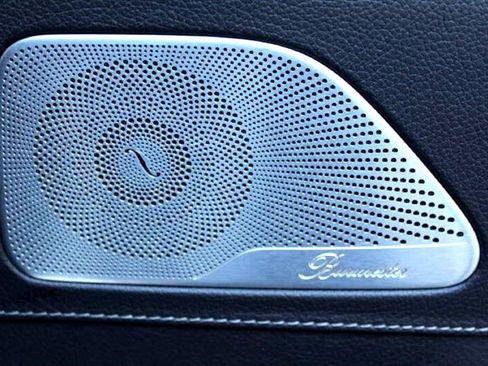 Used 2015 Mercedes-Benz S 550 4MATIC Sedan image 25