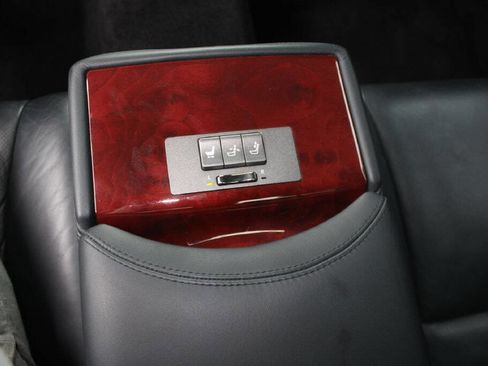 Used 2007 Lexus LS 460 L image 11