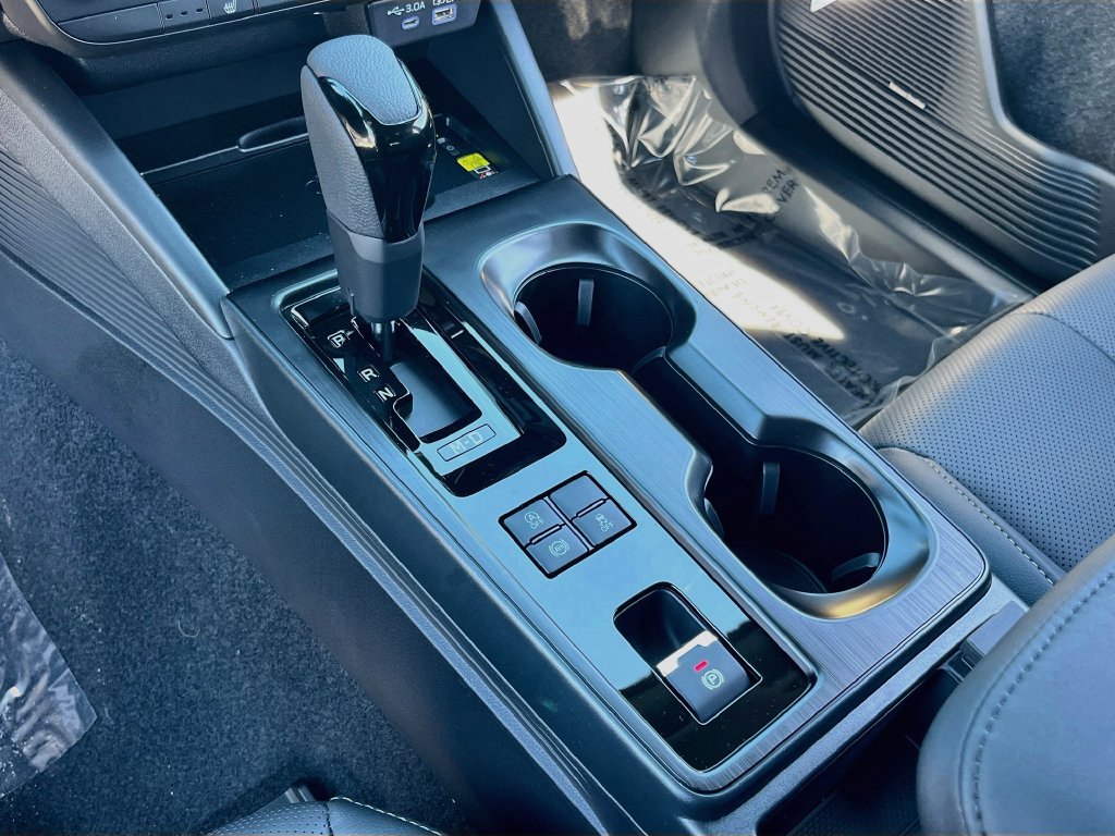 New 2026 Subaru Outback Limited AWD/4WD image 17