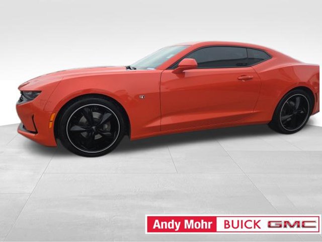 Used 2019 Chevrolet Camaro LT RWD image 10