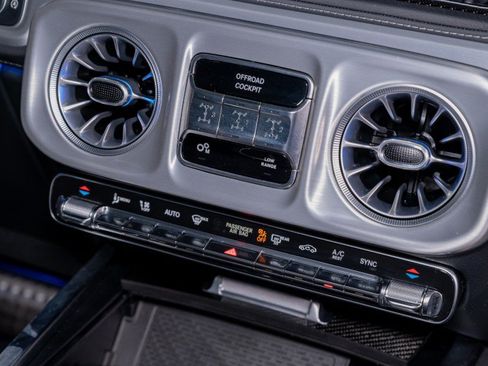 Certified 2025 Mercedes-Benz G 63 AMG 4MATIC image 21