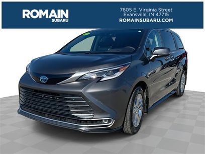 Used 2023 Toyota Sienna Platinum
