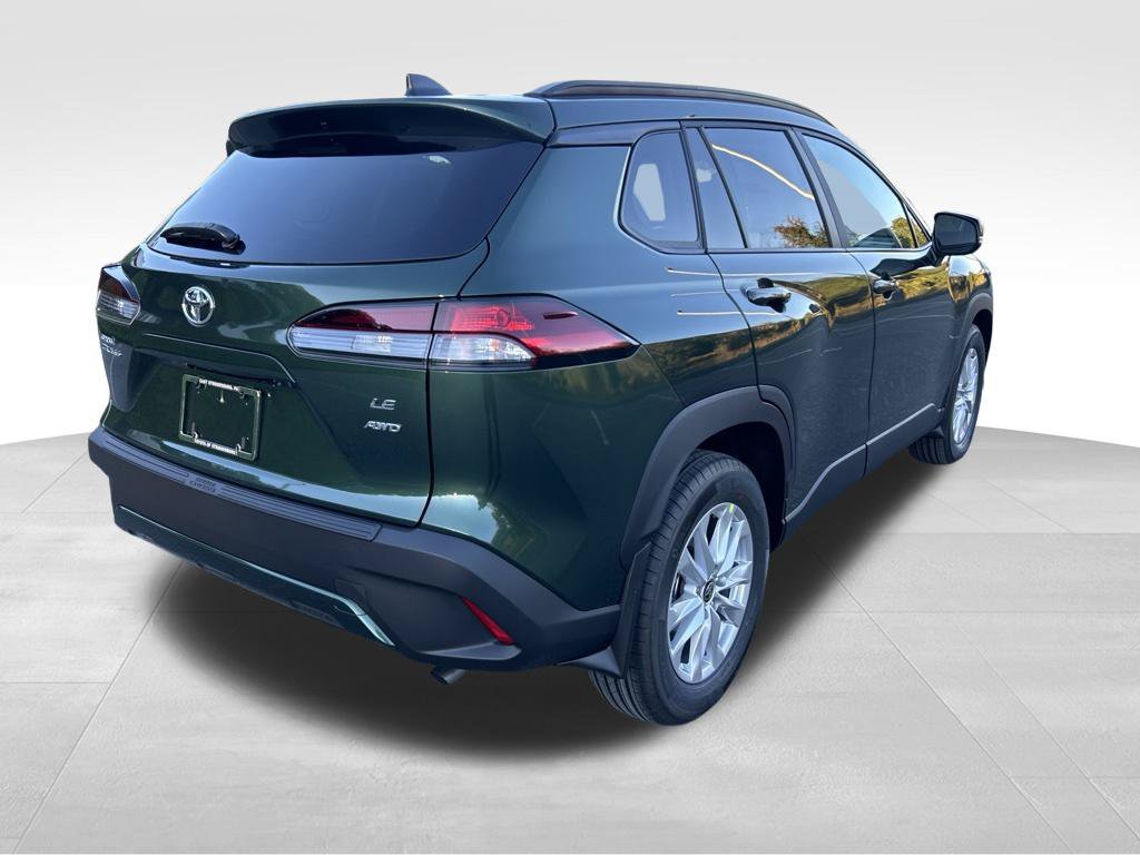New 2026 Toyota Corolla Cross LE w/ Moonroof Package AWD/4WD image 5