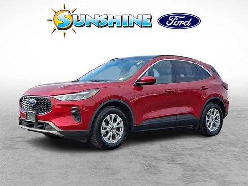 Certified 2023 Ford Escape Active w/ Tech Pack #2 image 3