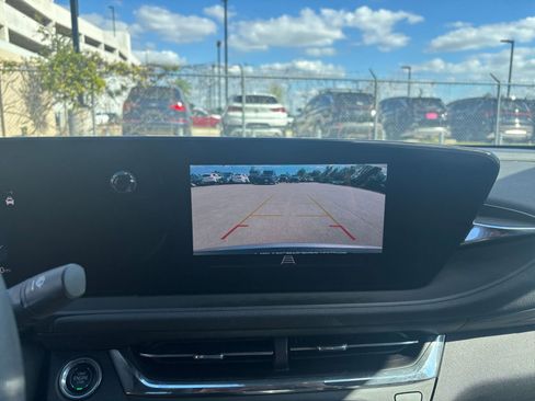 Used 2025 Buick Envista Preferred image 17