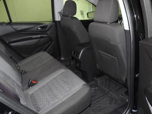 Used 2024 Chevrolet Equinox LT w/ LPO, Floor Liner Package FWD image 39