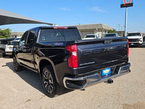 Used 2023 Chevrolet Silverado 1500 LT AWD/4WD image 6