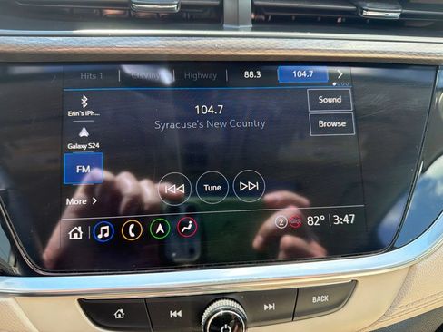 Used 2021 Buick Encore GX Essence w/ Advanced Technology Package AWD/4WD image 20