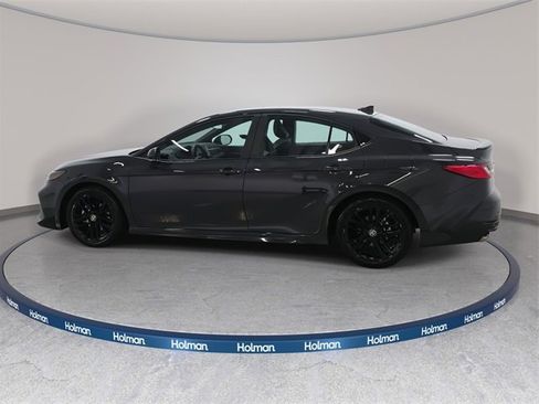 Certified 2025 Toyota Camry SE image 8