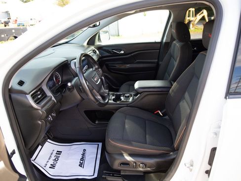 Used 2020 GMC Acadia AT4 image 21