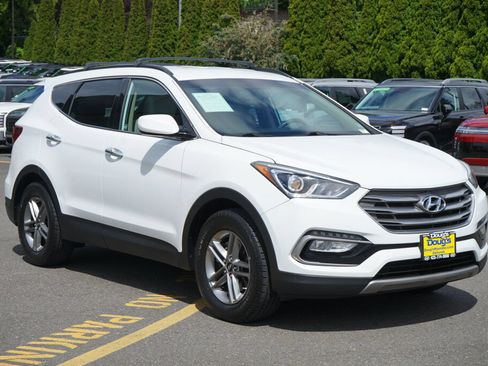 Used 2017 Hyundai Santa Fe Sport AWD/4WD image 3