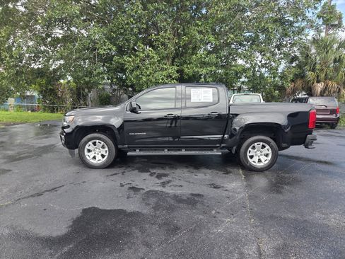 Used 2022 Chevrolet Colorado LT w/ LT Convenience Package image 2