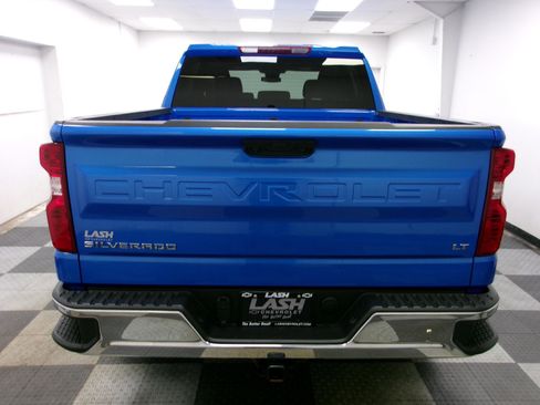 Used 2025 Chevrolet Silverado 1500 LT AWD/4WD image 13