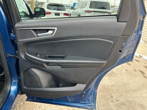 Used 2020 Ford Edge SEL image 15