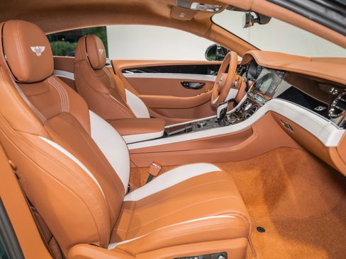 New 2026 Bentley Continental GT AWD/4WD image 2