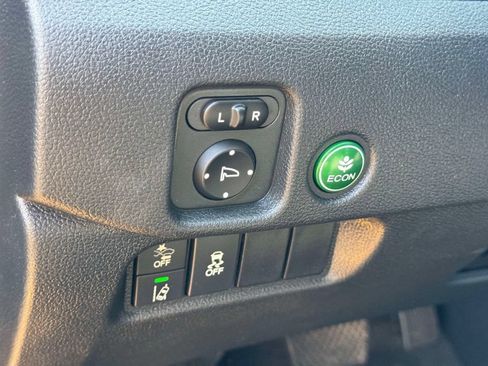 Used 2021 Honda Pilot Special Edition image 17