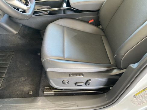 Used 2023 Volkswagen ID.4 Pro S AWD/4WD image 15